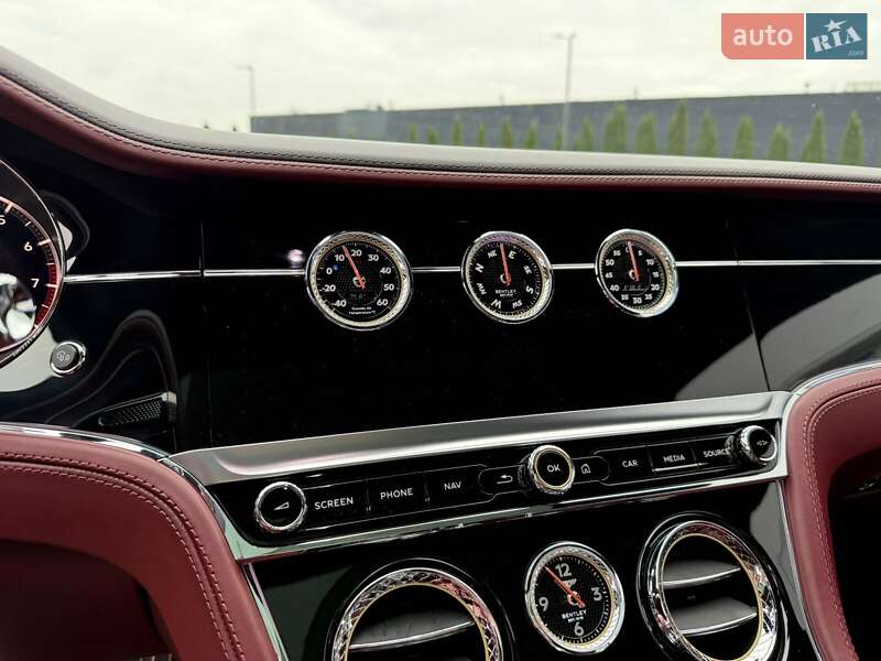Купе Bentley Continental GT 2021 в Києві фото 16 Купе Bentley Continental GT 2021 в Києві