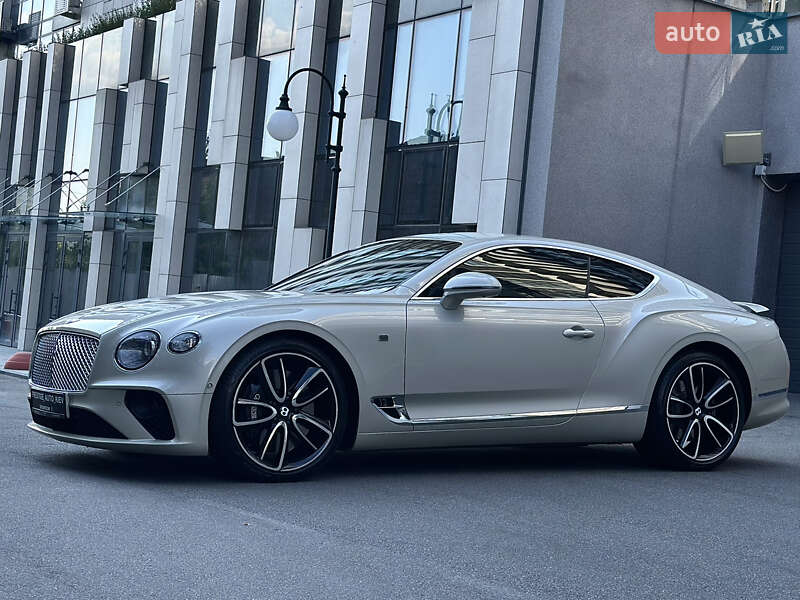 Купе Bentley Continental GT 2018 в Києві