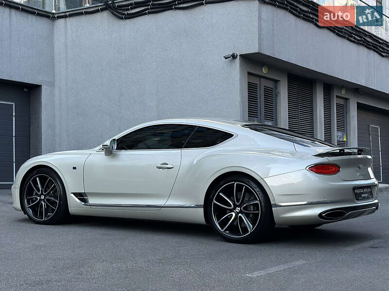 Купе Bentley Continental GT 2018 в Києві