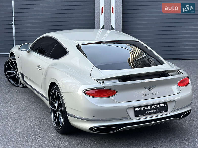 Купе Bentley Continental GT 2018 в Києві