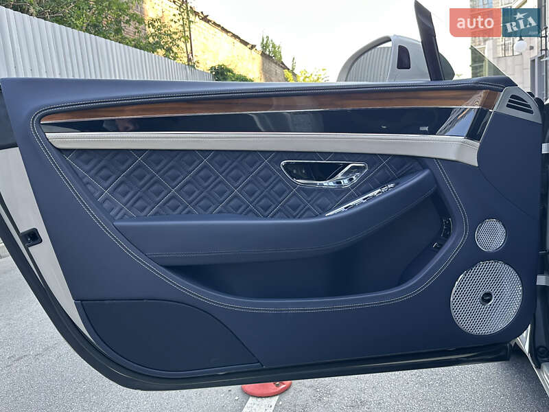 Купе Bentley Continental GT 2018 в Києві