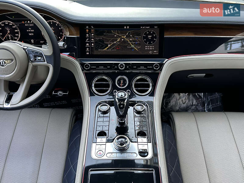 Купе Bentley Continental GT 2018 в Києві