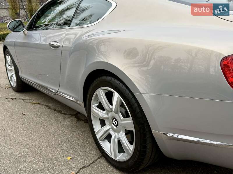 Купе Bentley Continental GT 2011 в Киеве фото 43 Купе Bentley Continental GT 2011 в Киеве