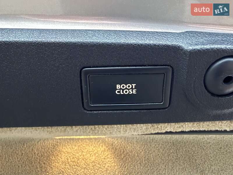 Купе Bentley Continental GT 2011 в Киеве фото 80 Купе Bentley Continental GT 2011 в Киеве