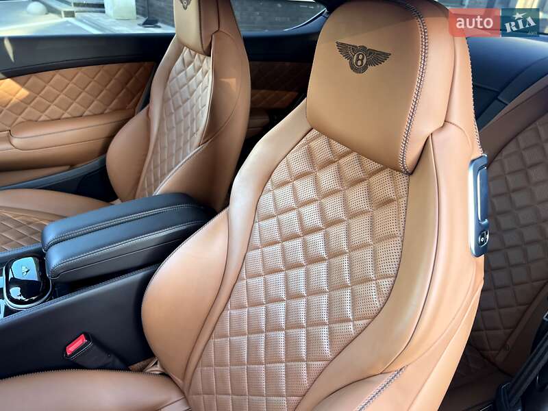 Купе Bentley Continental GT 2016 в Киеве фото 25 Купе Bentley Continental GT 2016 в Киеве
