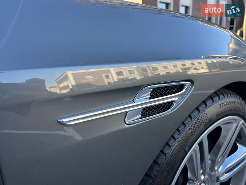 Купе Bentley Continental GT 2016 в Киеве фото 7 Купе Bentley Continental GT 2016 в Киеве