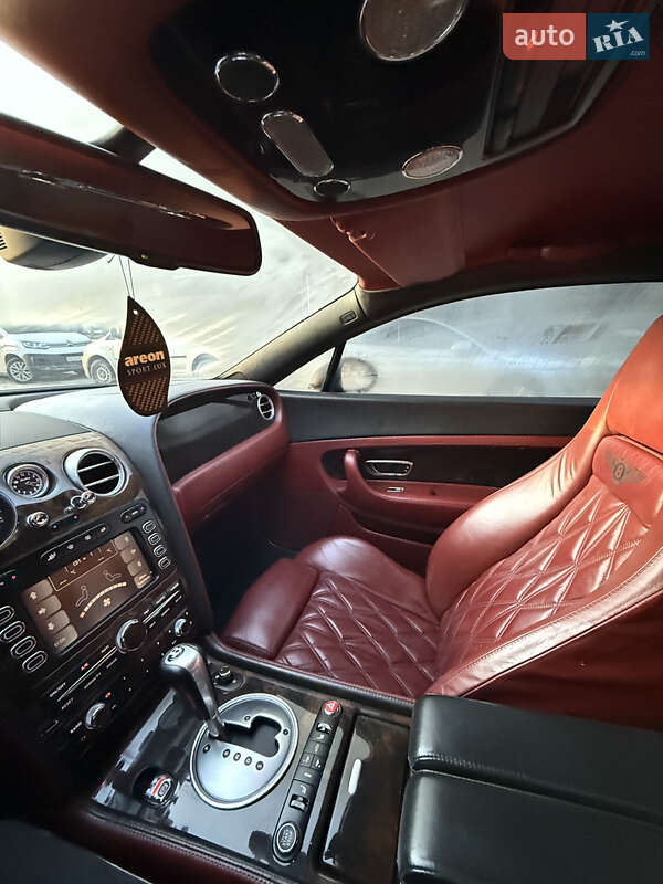 Купе Bentley Continental GT 2008 в Львове