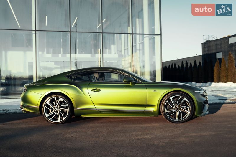 Купе Bentley Continental GT 2024 в Киеве