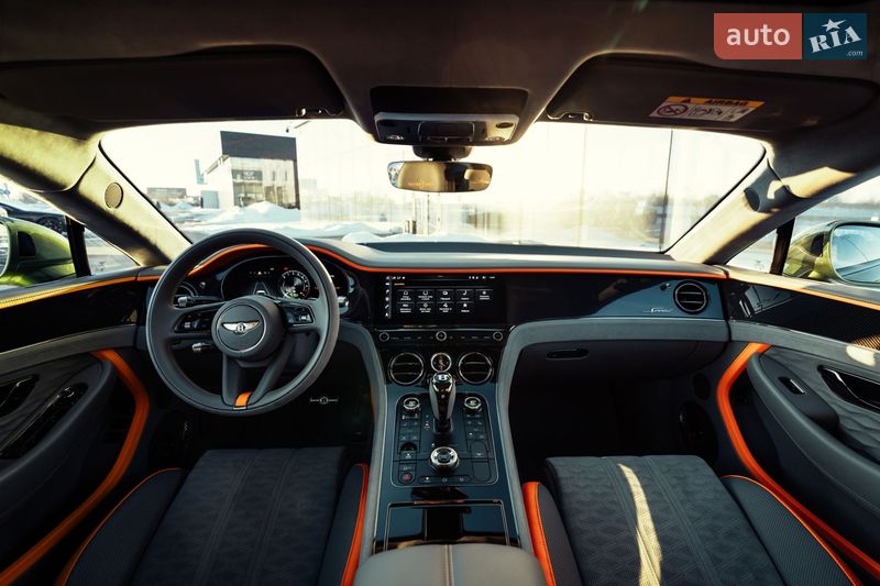 Купе Bentley Continental GT 2024 в Киеве