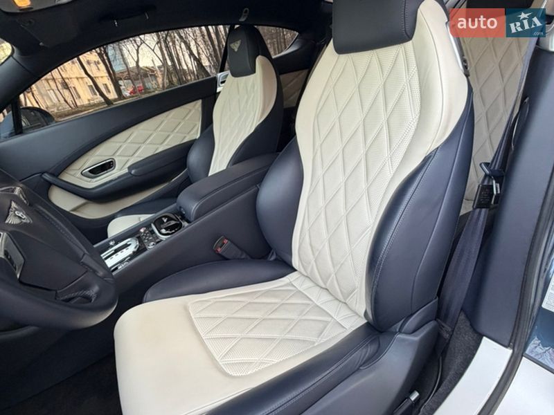 Купе Bentley Continental GT 2013 в Тернополі