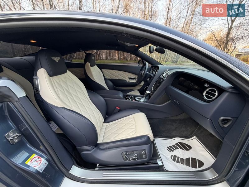 Купе Bentley Continental GT 2013 в Тернополі