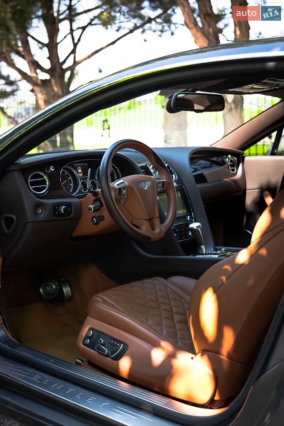 2016 Bentley Continental - мініатюра 18
