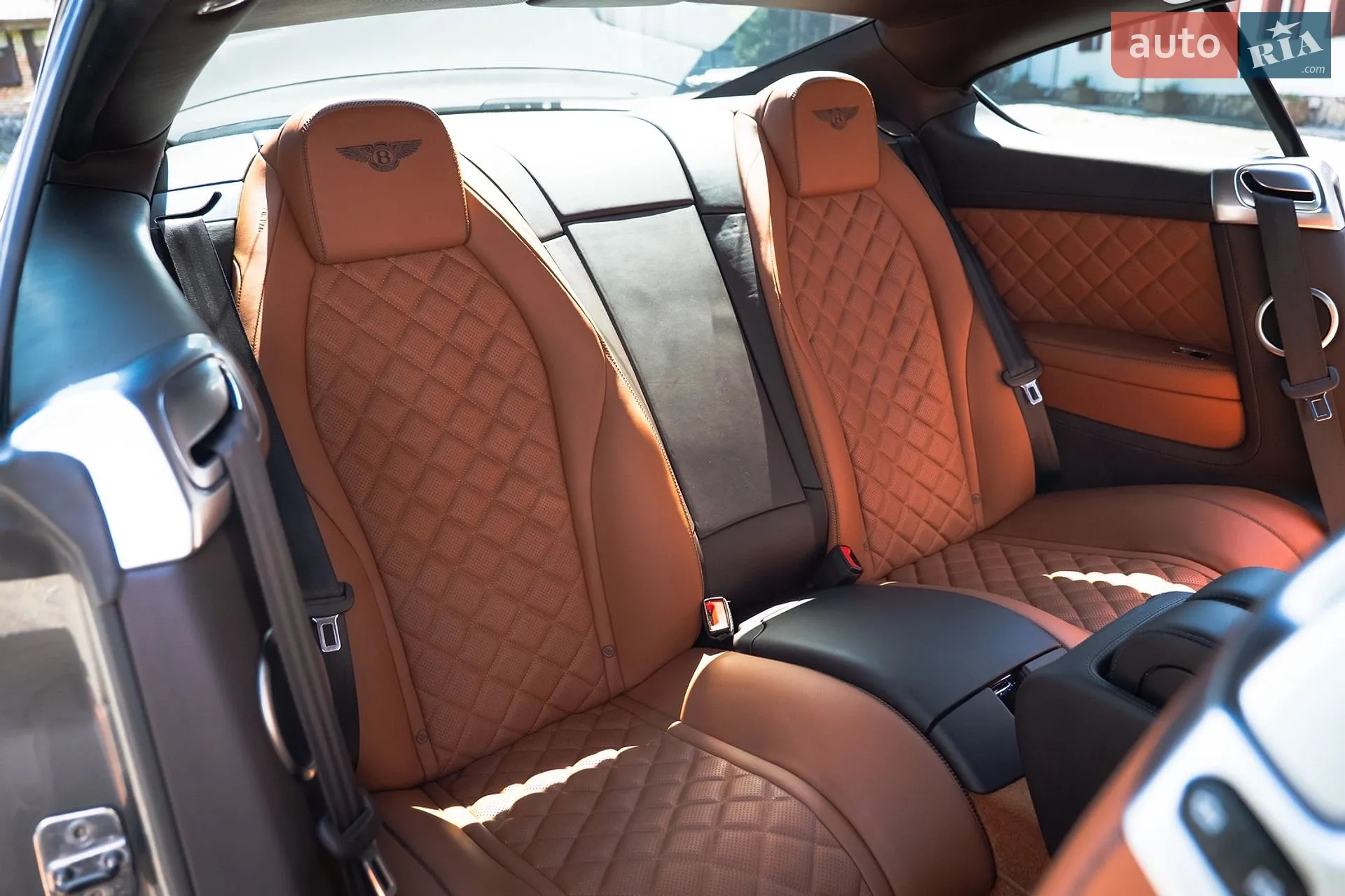 2016 Bentley Continental - мініатюра 22