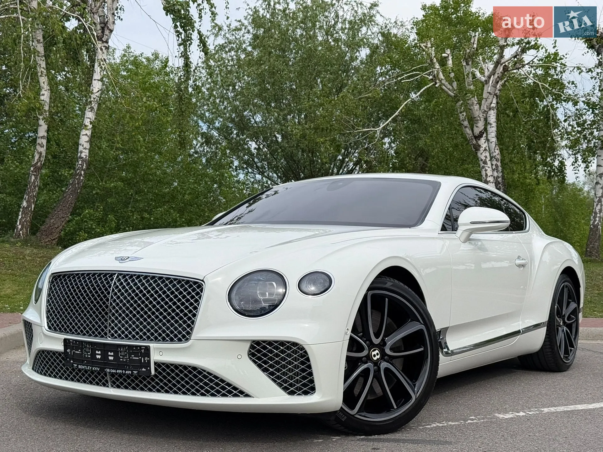 2019 Bentley Continental - мініатюра 11