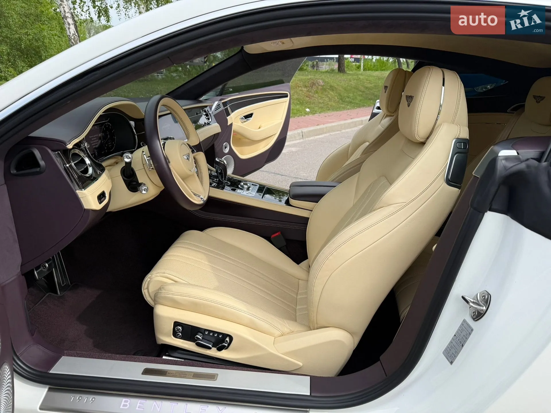 2019 Bentley Continental - мініатюра 56