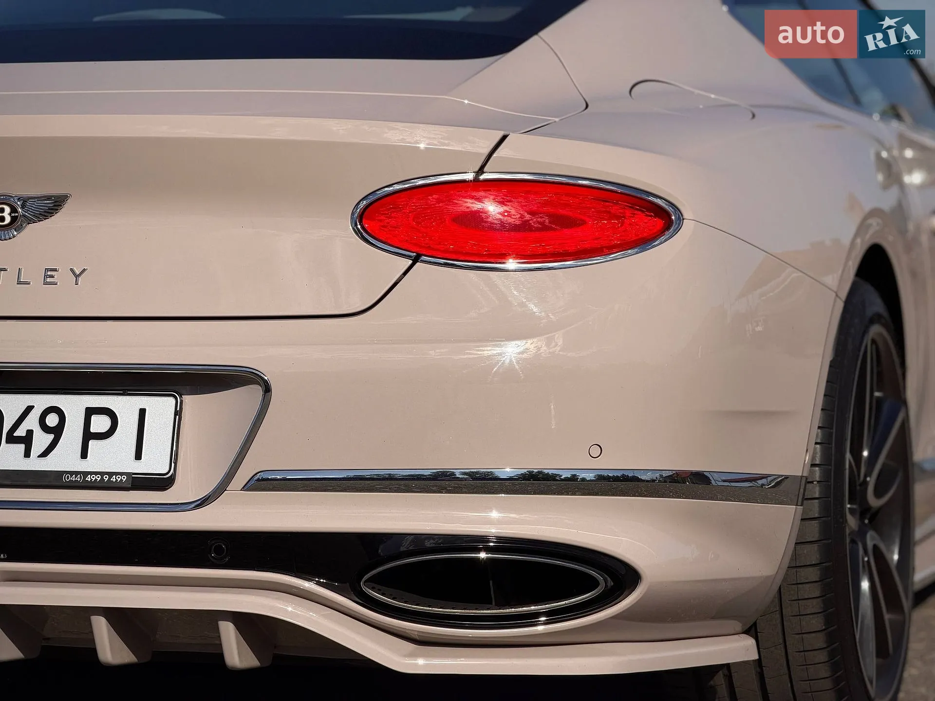 2019 Bentley Continental - мініатюра 24