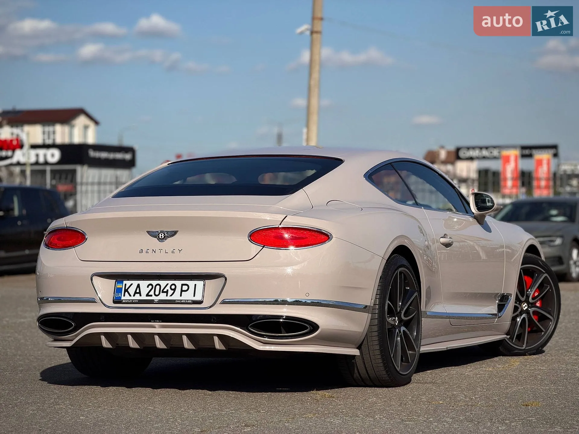 2019 Bentley Continental - мініатюра 32