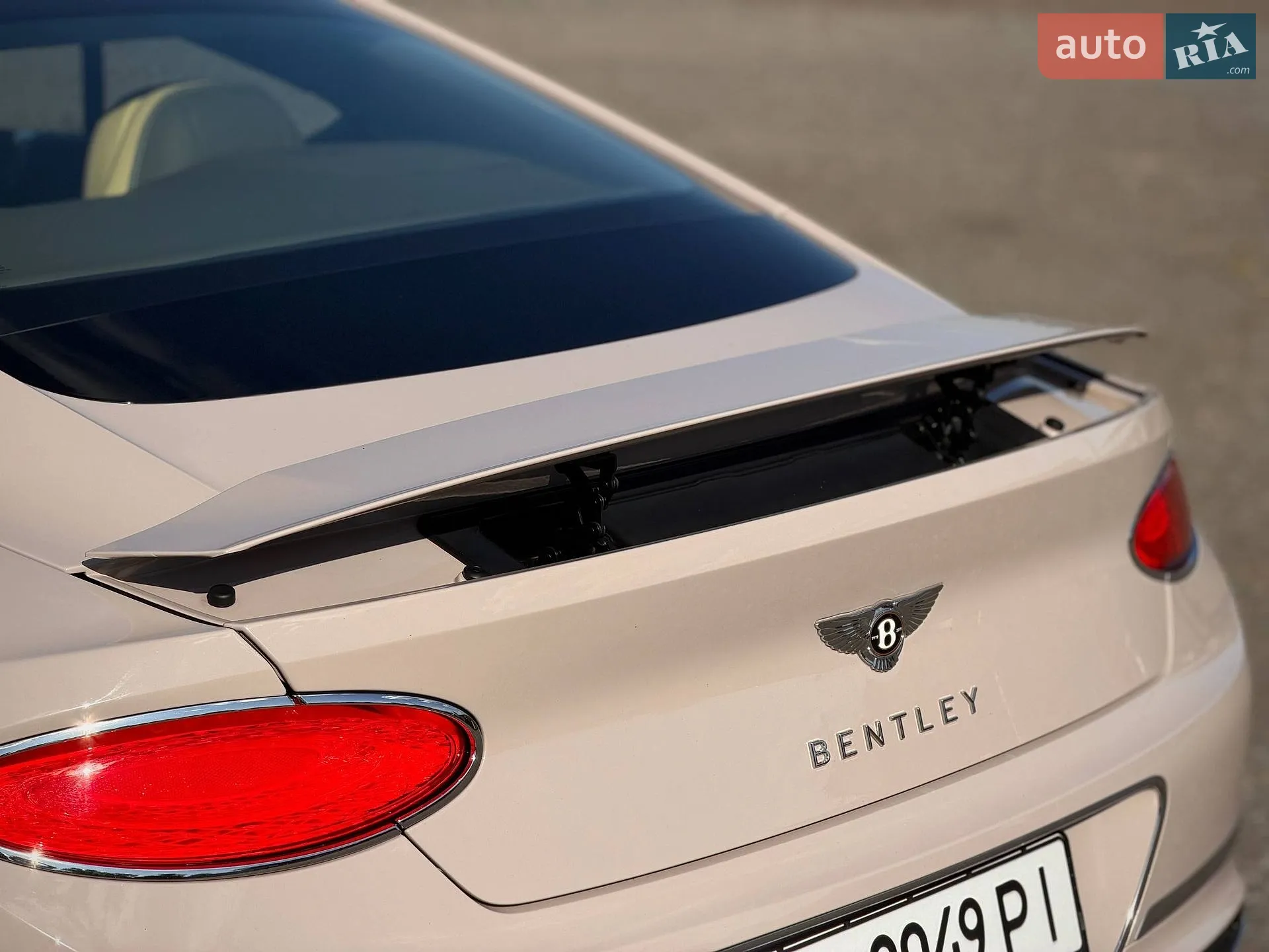2019 Bentley Continental - мініатюра 37