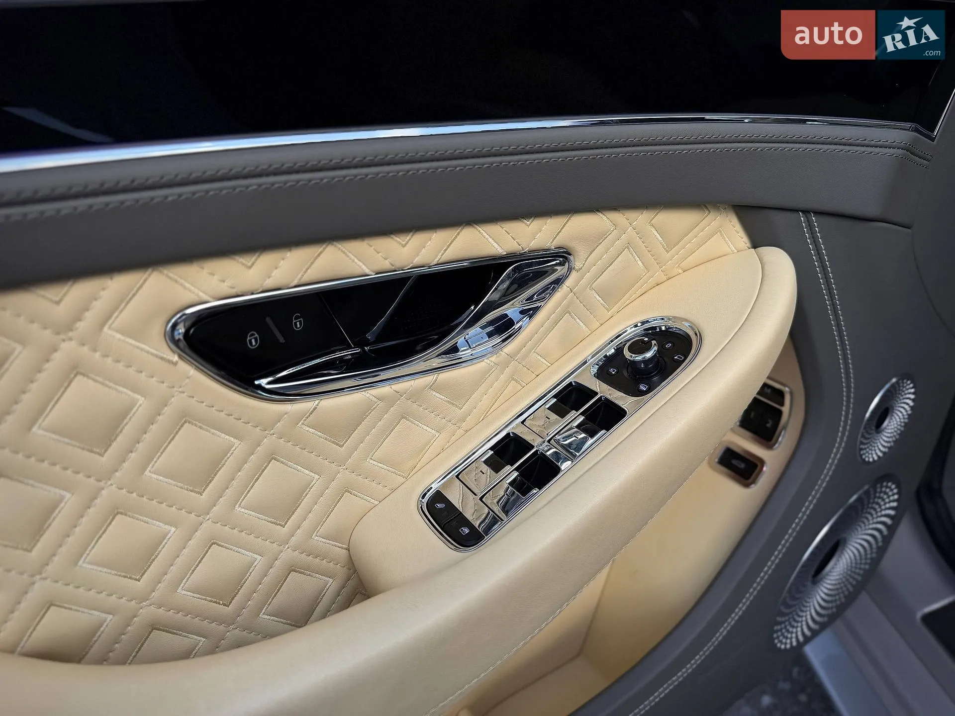 2019 Bentley Continental - мініатюра 48