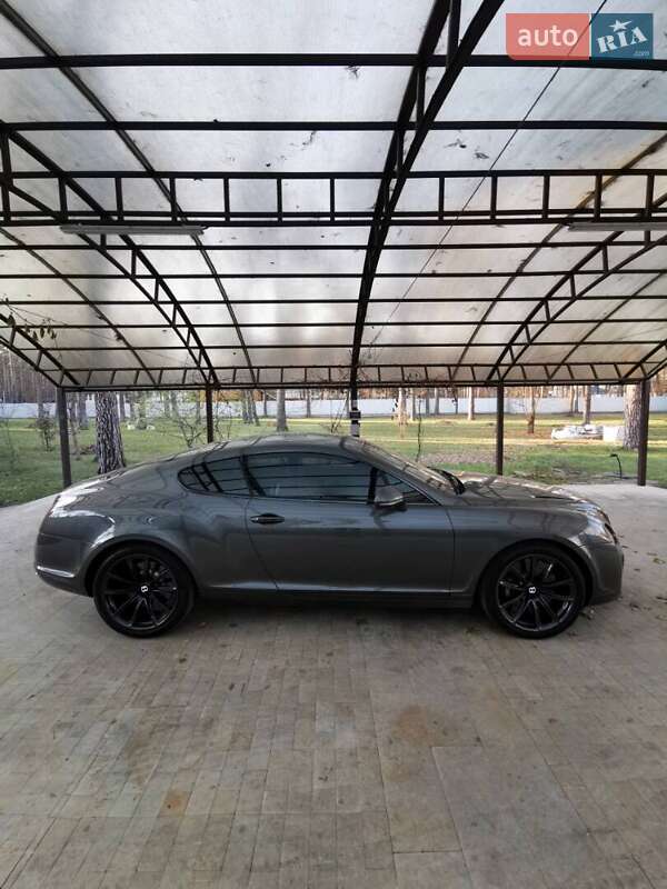 Купе Bentley Continental 2010 в Києві