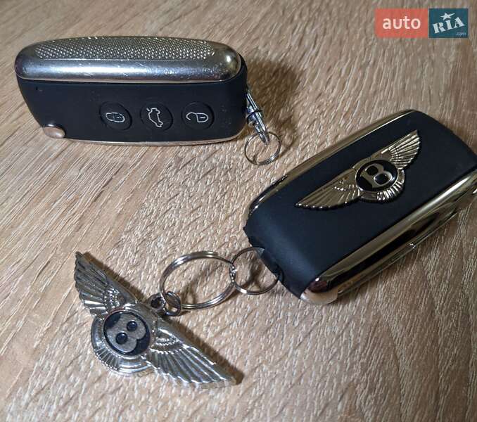 Седан Bentley Continental 2007 в Тернополе