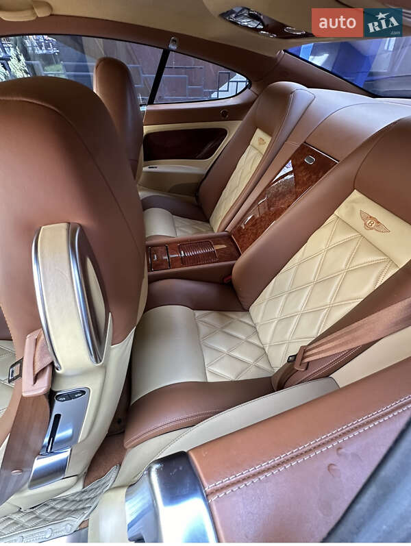 Купе Bentley Continental 2005 в Киеве