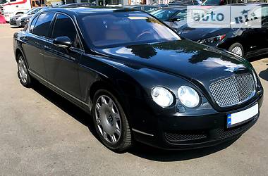 Седан Bentley Flying Spur 2006 в Киеве