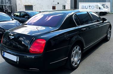 Седан Bentley Flying Spur 2006 в Киеве