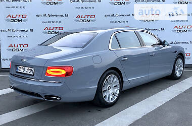 Седан Bentley Flying Spur 2013 в Киеве