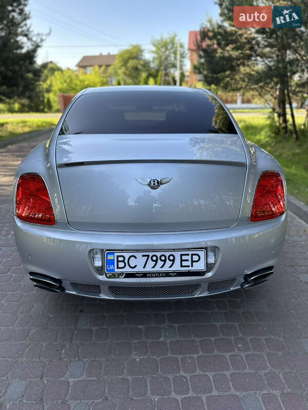 Седан Bentley Flying Spur 2008 в Львові