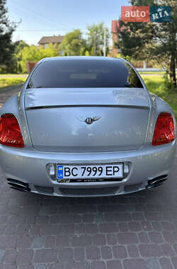 Седан Bentley Flying Spur 2008 в 