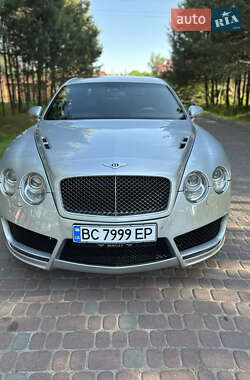 Седан Bentley Flying Spur 2008 в 