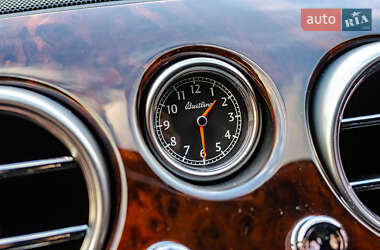 Седан Bentley Flying Spur 2007 в Киеве