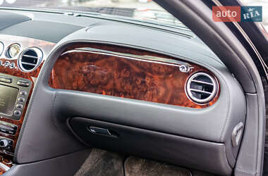 Седан Bentley Flying Spur 2007 в Киеве