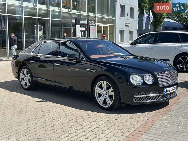 Лімузин Bentley Flying Spur 2014 в Києві