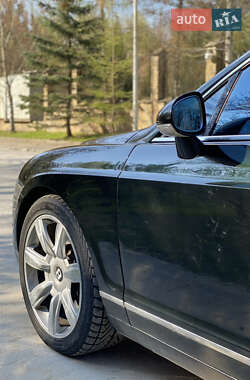 Купе Bentley Flying Spur 2007 в 