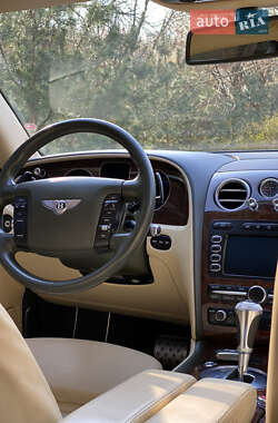 Купе Bentley Flying Spur 2007 в 
