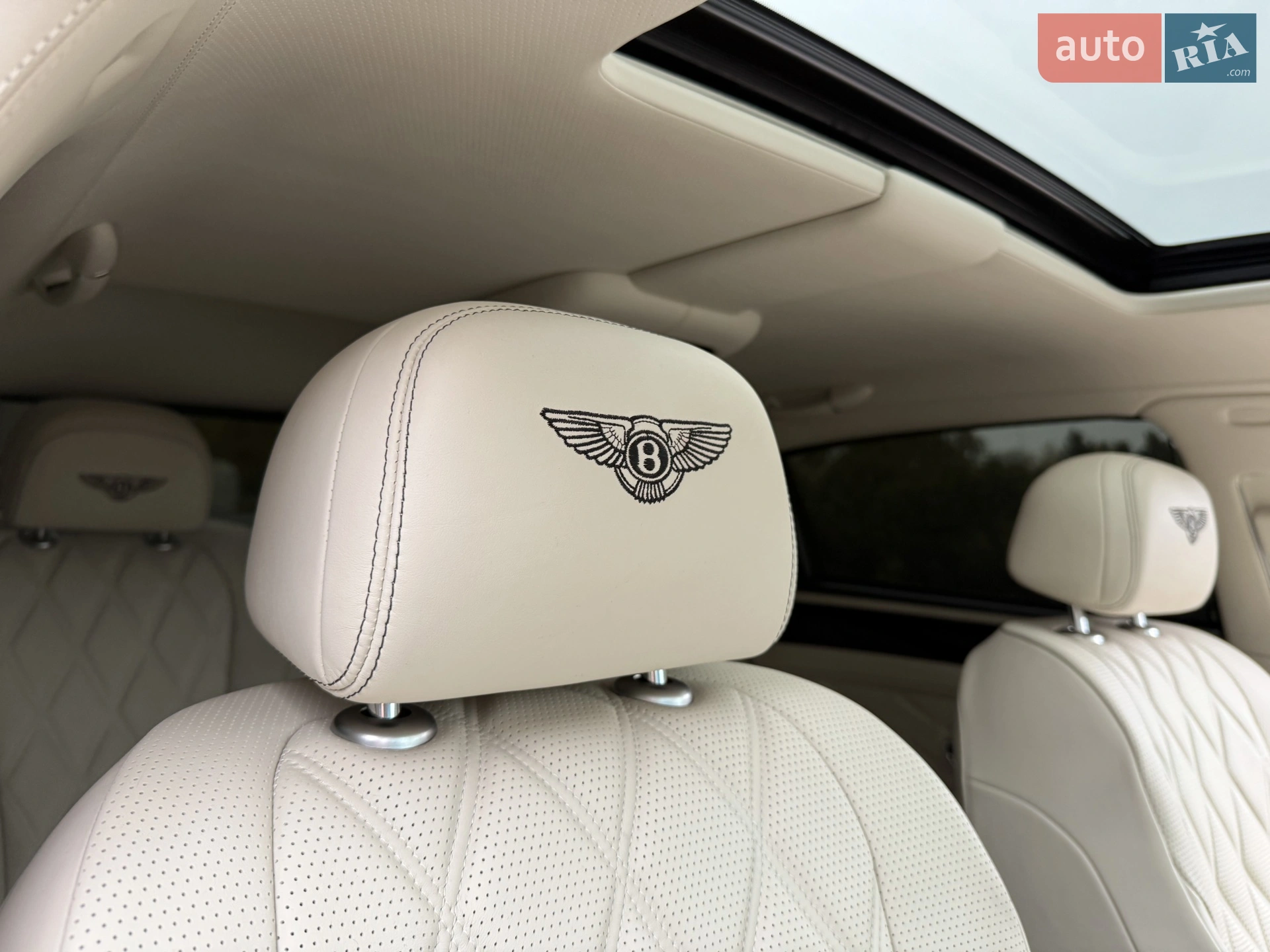 2013 Bentley Flying Spur - мініатюра 50