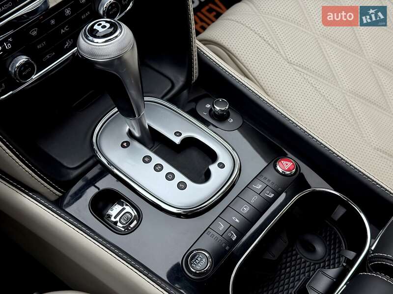 Седан Bentley Flying Spur 2013 в Киеве фото 87 Седан Bentley Flying Spur 2013 в Киеве