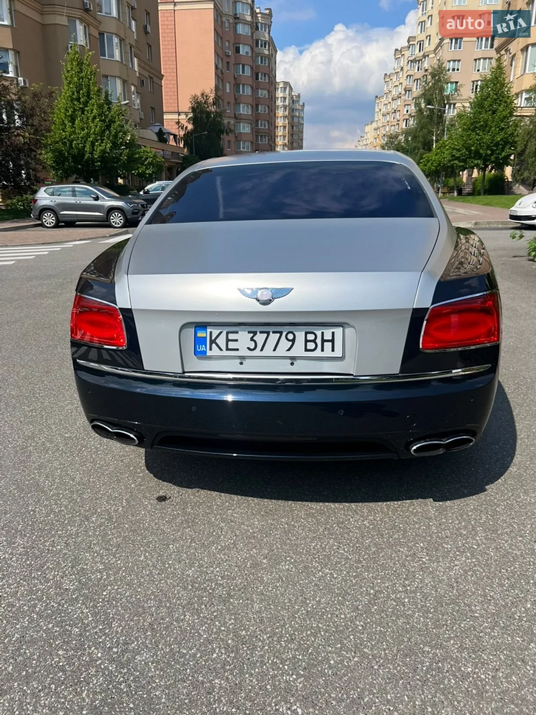 2015 Bentley Flying Spur - мініатюра 48