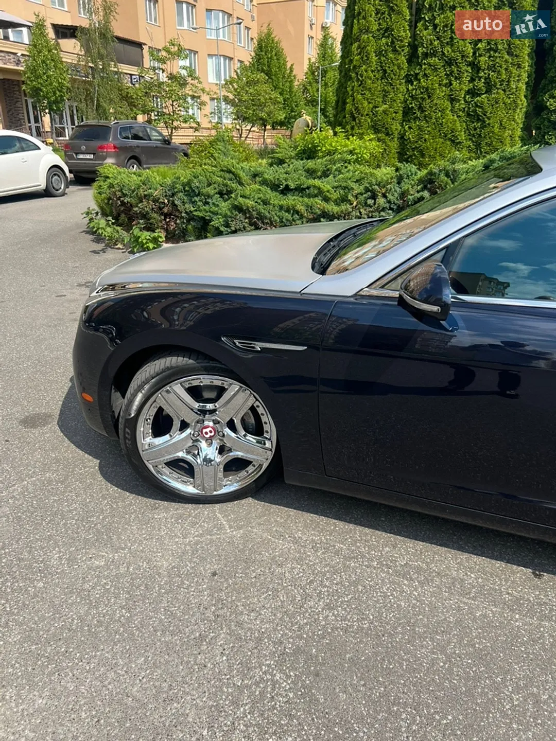 2015 Bentley Flying Spur - мініатюра 53