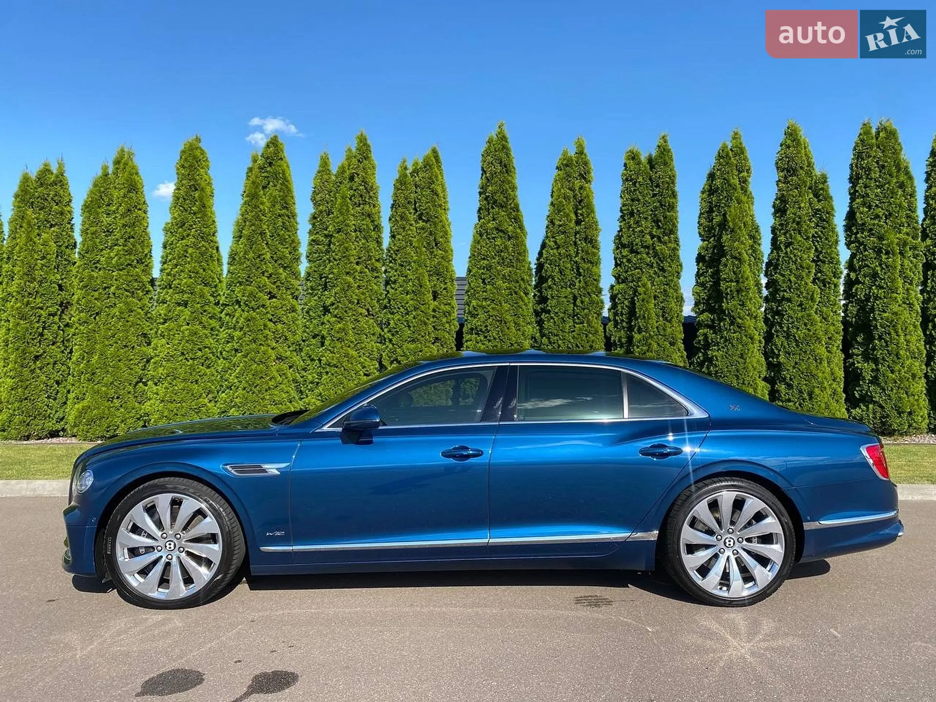 2020 Bentley Flying Spur - мініатюра 6