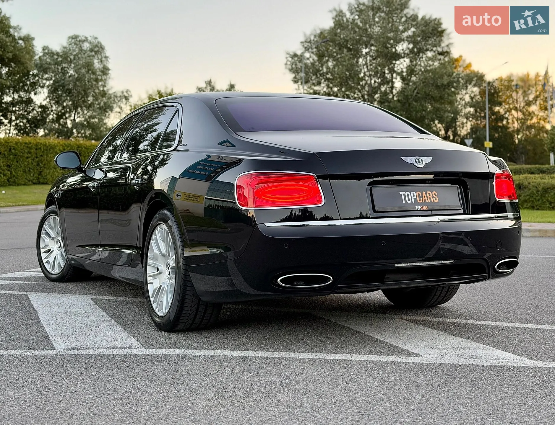 2013 Bentley Flying Spur - мініатюра 13