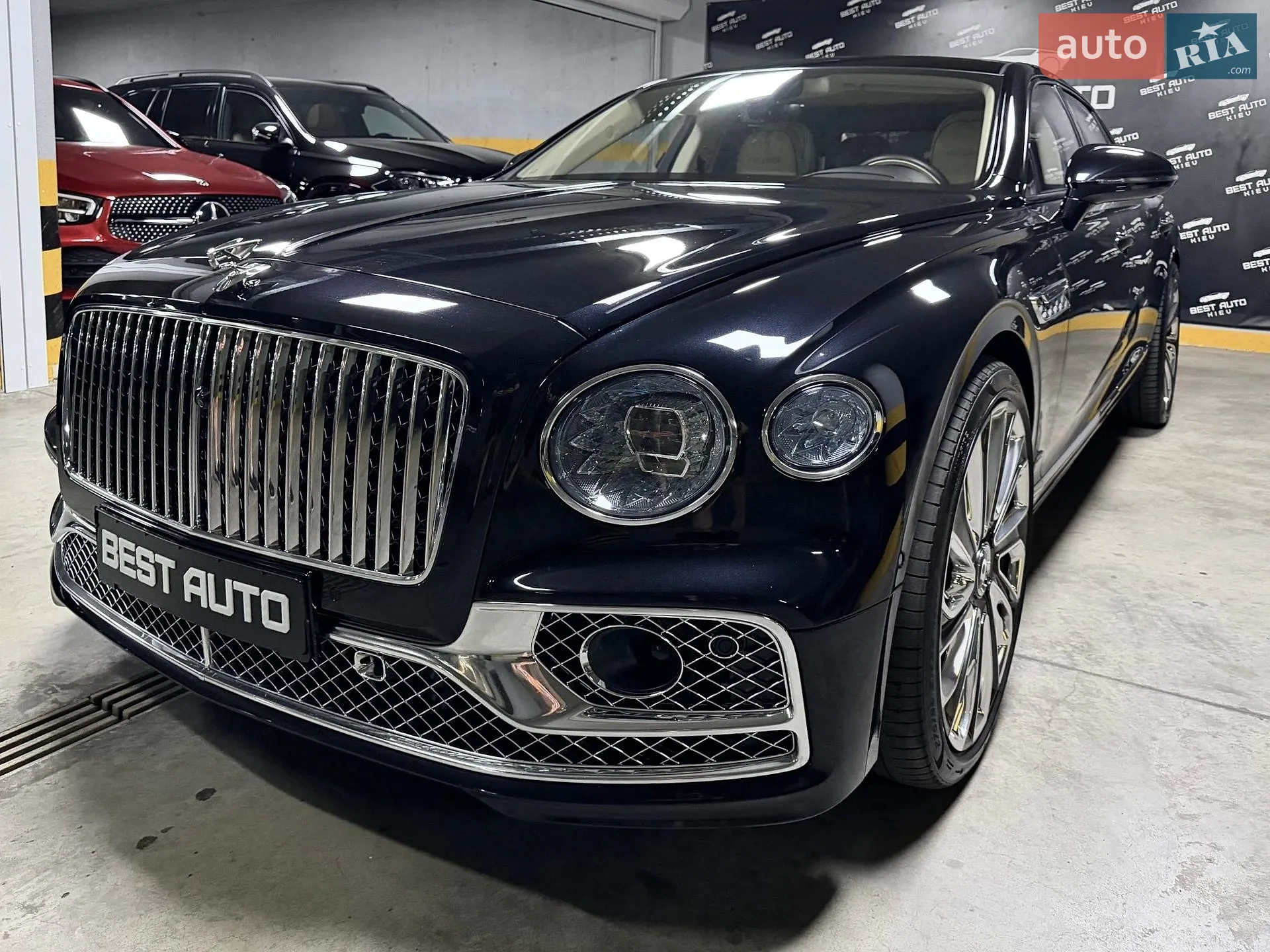 2020 Bentley Flying Spur - мініатюра 23