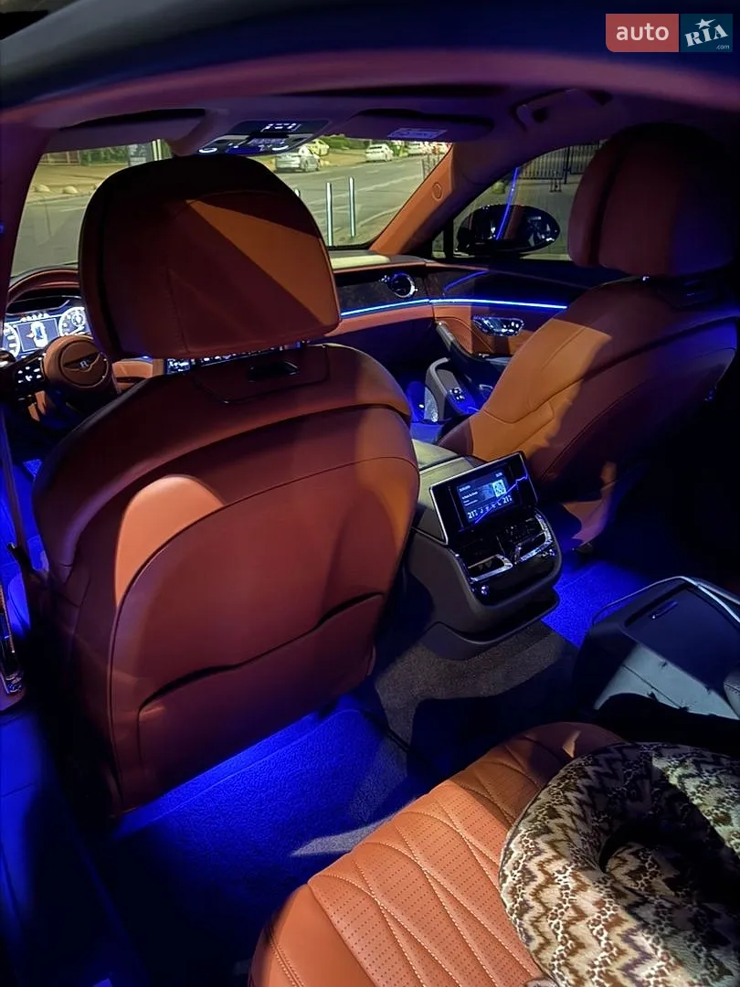 2021 Bentley Flying Spur - мініатюра 61