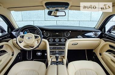 Седан Bentley Mulsanne 2012 в 
