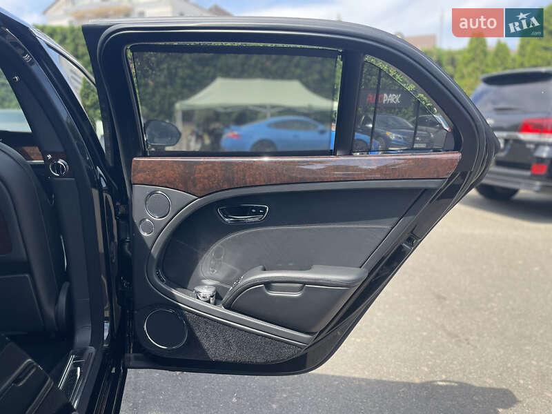 Седан Bentley Mulsanne 2013 в Киеве фото 15 Седан Bentley Mulsanne 2013 в Киеве