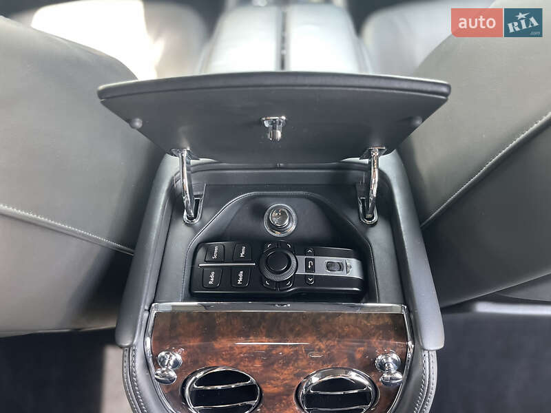 Седан Bentley Mulsanne 2013 в Киеве фото 19 Седан Bentley Mulsanne 2013 в Киеве
