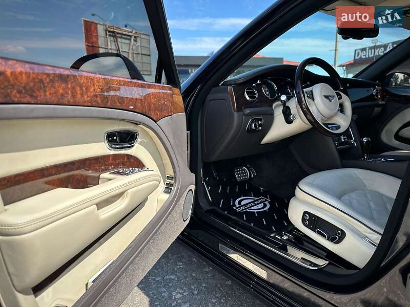 Седан Bentley Mulsanne 2015 в Киеве фото 22 Седан Bentley Mulsanne 2015 в Киеве