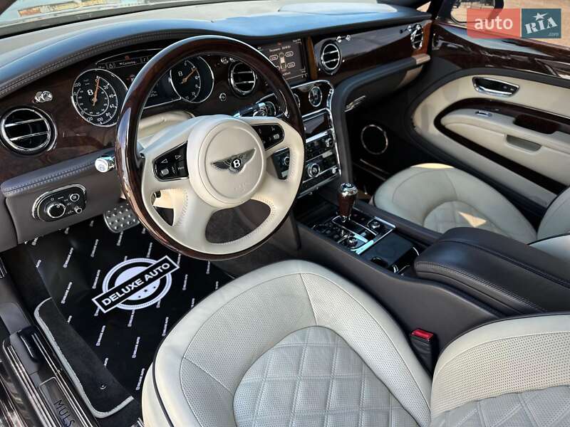 Седан Bentley Mulsanne 2015 в Киеве фото 88 Седан Bentley Mulsanne 2015 в Киеве